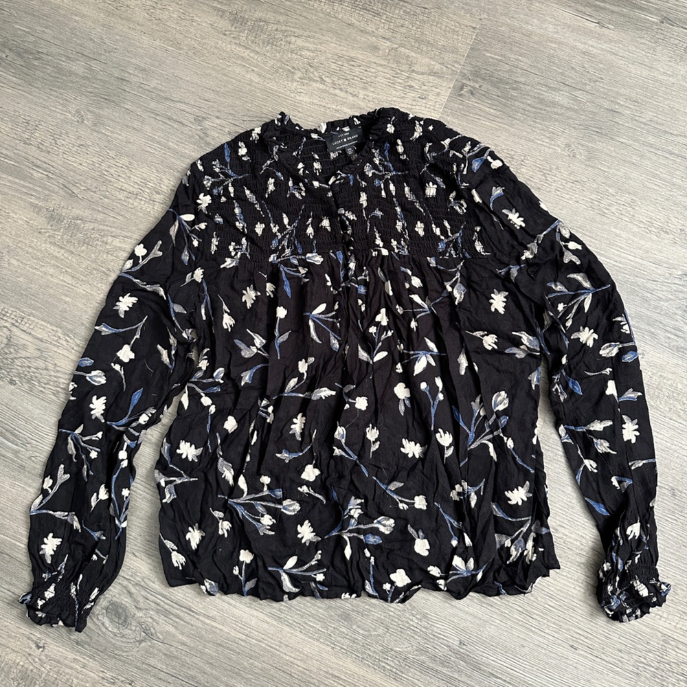 Lucky Brand Floral Blouse size Small